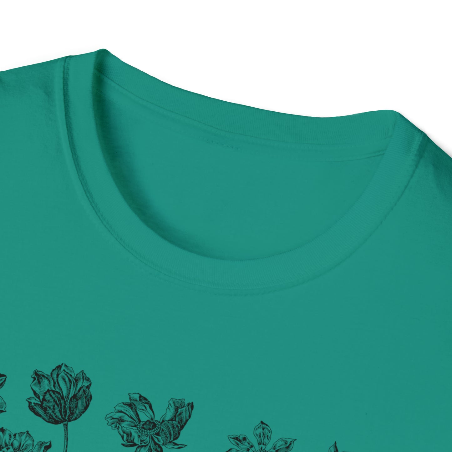 WILD AND FREE-FLOWERS-Unisex Softstyle T-Shirt